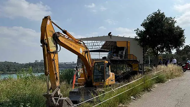 Adana'da yıkım gerginliği