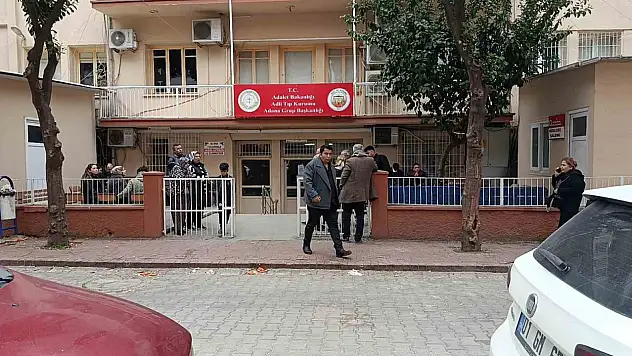 Adana'da İki Grup Arasında Çıkan Kavgada 17 Yaşındaki Erdoğan Ertaş Öldü