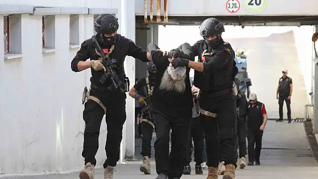 Adana'daki DEAŞ operasyonu - 6 kişi tutuklandı!