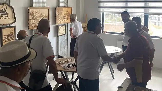 Huzurevi sakinleri Kapadokya'yı gezdi