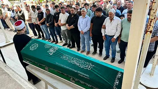 Adıyaman'daki motosiklet kazasında hayatını kaybeden genç son yolculuğuna uğurlandı