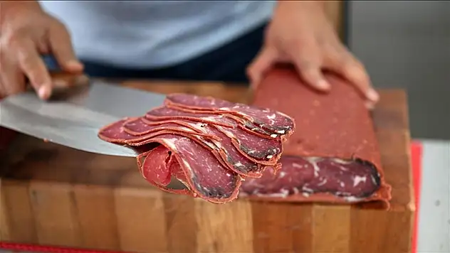 Afyon polemiğinin ardından KTO'dan açıklama geldi: Kayseri Pastırması'na Bulgaristan engeli!