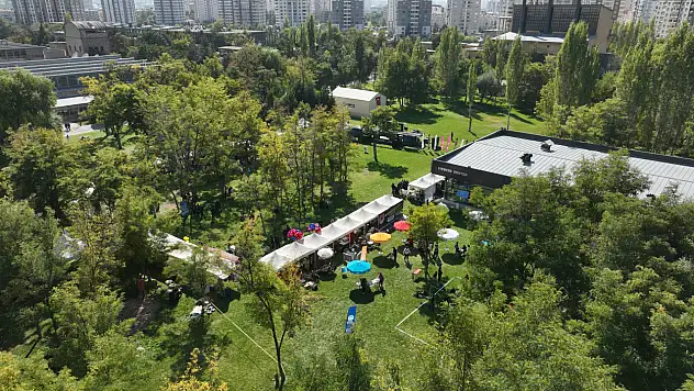 AGÜ'de sanat ve spor dolu etkinlik düzenlendi!