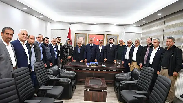 Hulusi Akar: Çatlasalar da patlasalar da başaracağız