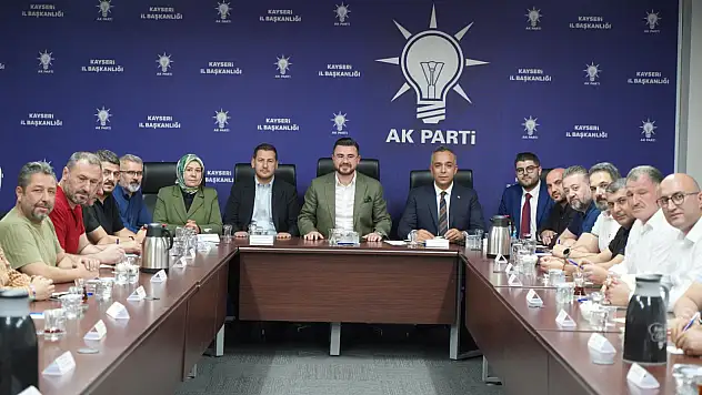 AK Parti Kayseri Teşkilatında kapsamlı istişare toplantısı gerçekleşti