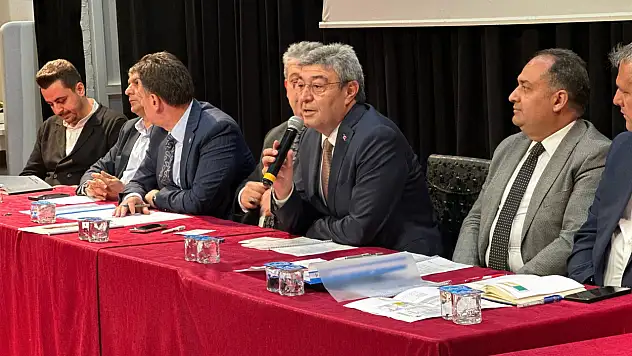 Ak Parti sorunlara yerinde çözüm getiriyor