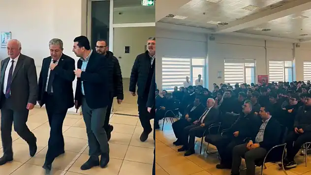 AK Partili isim gençlerle buluştu: Kariyer Günleri devam ediyor...
