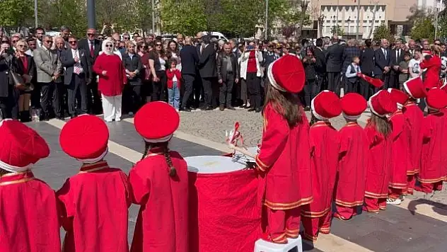 AK Partili isimden tepki dolu sözler: ''Ne garip bir tablo...''