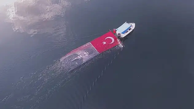 Akarsulardan vadilere, vadilerden zirvelere Cumhuriyet Coşkusu!