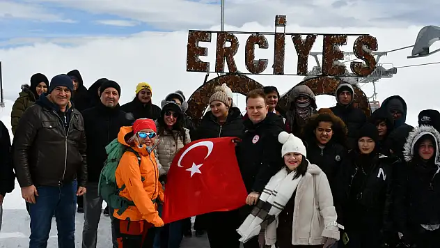 Akkışlalı öğrenciler Erciyes'te unutulmaz bir gün yaşadı!