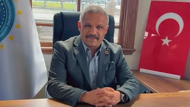 Ali Hızar'dan Avrupa'daki Türklere net mesaj