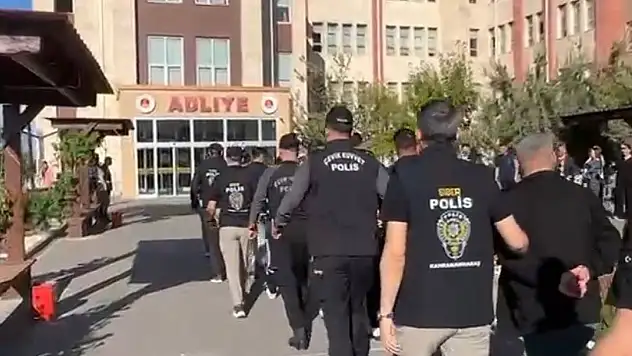 Sahte alışveriş siteleriyle dolandırıcılık: 9 şüpheli cezaevinde