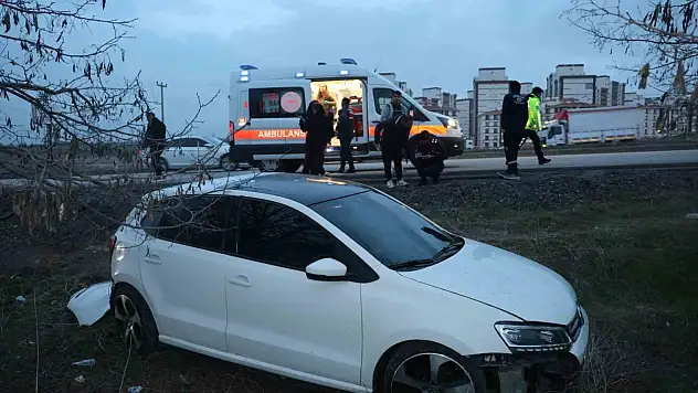 Kaza yapan alkollü sürücünün yakınları gazetecileri tehdit etti