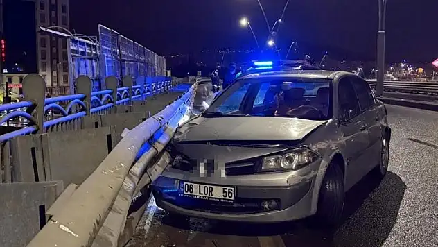 Kayseri'de alkollü sürücü bariyerlere girdi