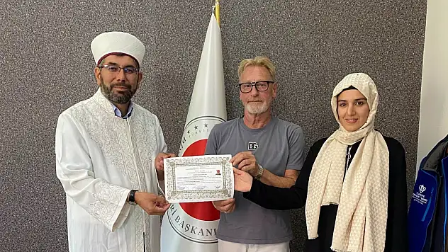 Alman vatandaşı Kayseri'de Müslüman oldu!