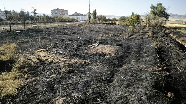 Altınyayla'da korkutan yangın: Alevler söndürüldü