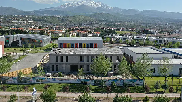 Alzheimer merkezinde sona doğru!