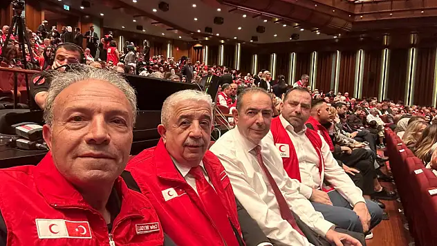 Ankara'da Kızılay zirvesi: Kayseri'den geniş katılım