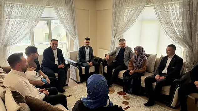 Anneler Günü'nde şehit annesine anlamlı ziyaret