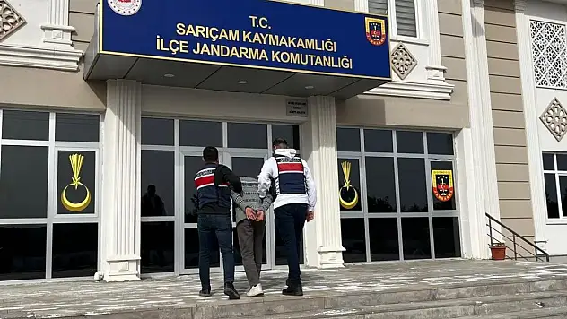 Adana'da aranan 2 firari hükümlü yakalandı