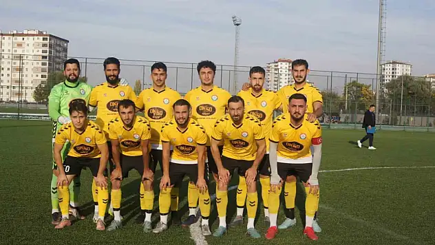 Argıncıkspor-Döğerspor maçında beraberlik!