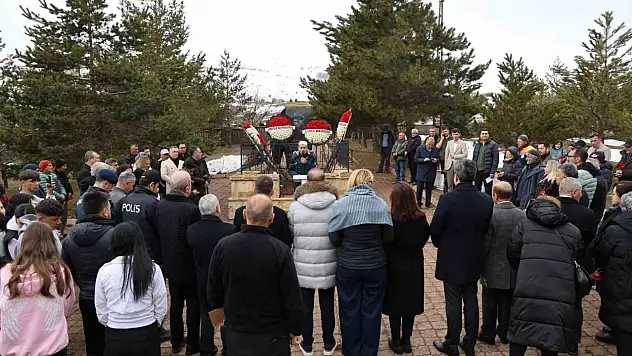 Aşık Veysel 53 yıl sonra da unutulmadı