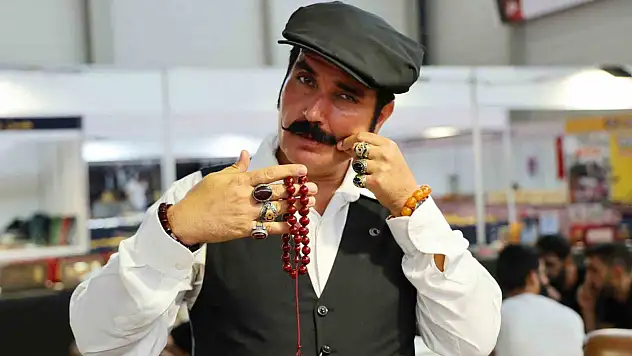 Bu tesbihin bedeli 15 bin dolar!