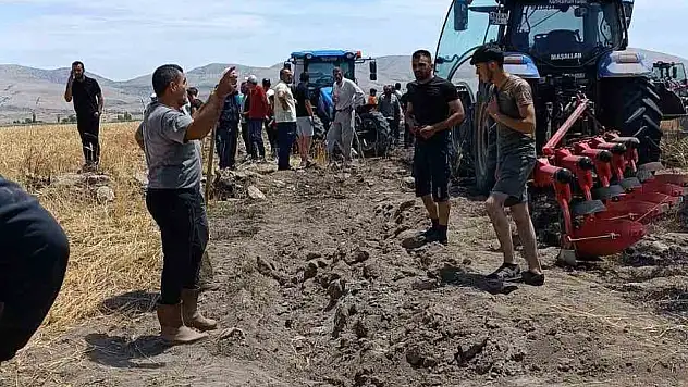 Kayseri'de aynı ilçede ikinci kez yangın çıktı! Tarım arazisi küle döndü!