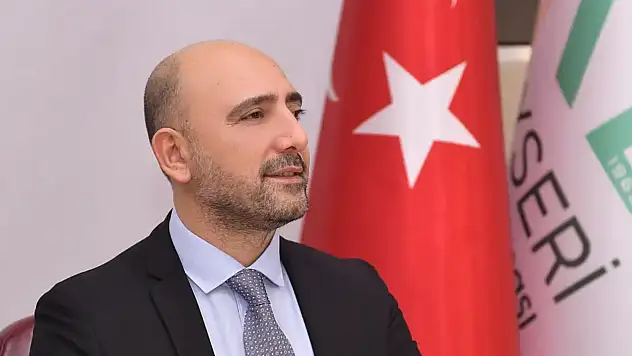 Bağlamış'tan Mevlid Kandili mesajı: 'Huzur, barış ve bereket getirmesini diliyorum'