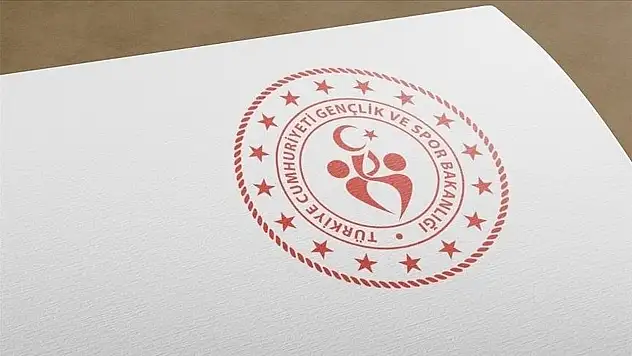 Bakan Bak'tan Çakır'a tebrik