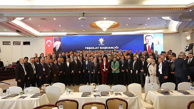 Bakan Bayraktar Kayseri'ye geldi – 'Türkiye'nin Enerji Vizyonu' masaya yatırıldı!