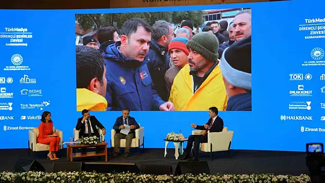 'Madem devlet yoktu da saatte 23, günde 550 konutu kim yaptı?'