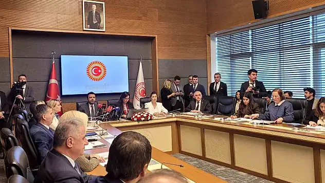 Bakan Memişoğlu: Alo 191 ile 552 bin danışmanlık hizmeti verildi