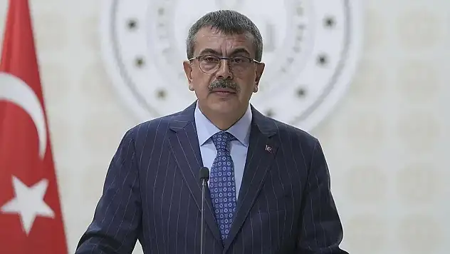 Bakan Tekin duyurdu: Okullar 2 gün tatil edildi!
