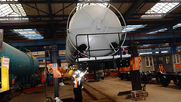 Bakan Uraloğlu: ''Yeni yük vagonlarımız ordumuzun lojistik gücüne güç katacak''