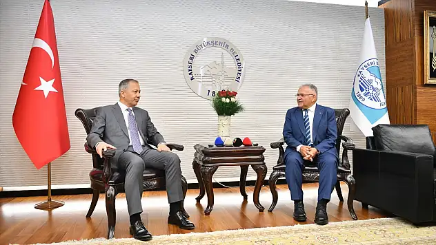 Bakan Yerlikaya'dan övgüler: ''Kayseri, belediyeciliğin Türkiye'deki modeli oldu''