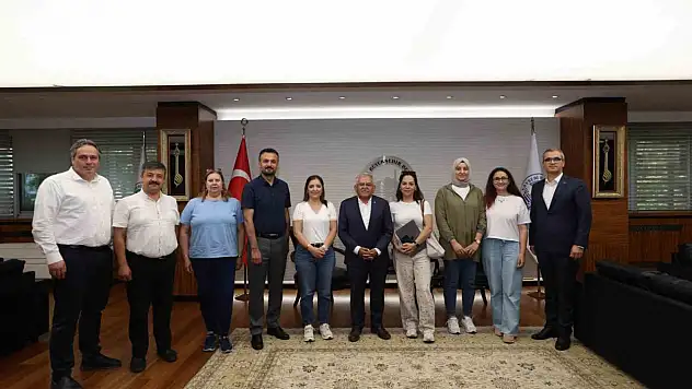 Büyükkılıç: 'Kayseri'yi açık hava müzesi gibi geliştirmek istiyoruz'