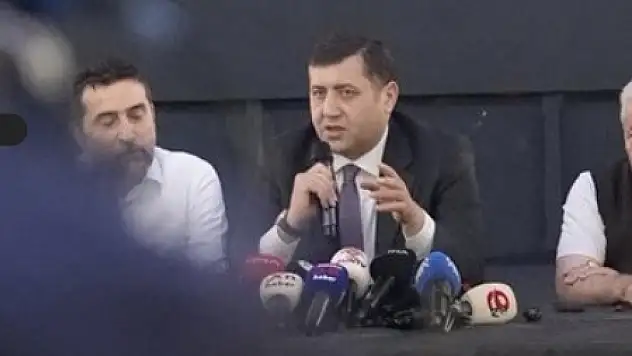Baki Ersoy'dan gece yarısı Kayserispor mesajı: Buldular, yine deneriz