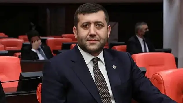 Baki Ersoy o göreve yeniden seçildi!