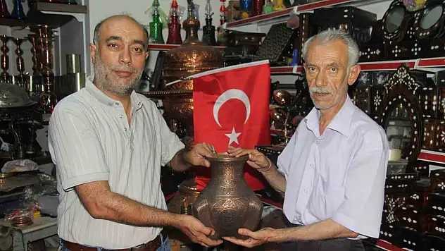 Bakırcı kardeşler asırlık mesleği ilk günkü heyecanla sürdürüyor!