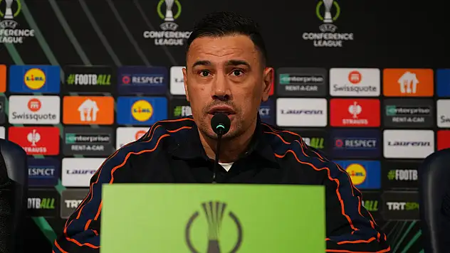 Başakşehir, Çağdaş Atan ile yolları ayırdı!