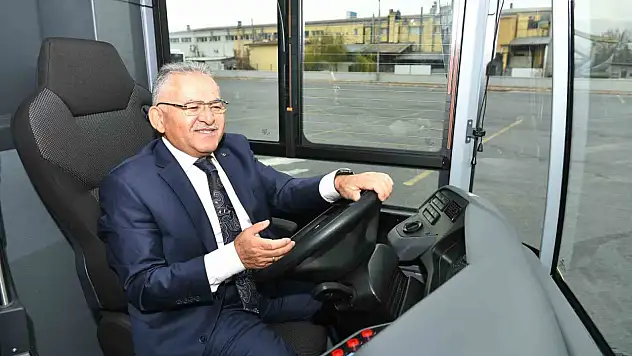 Büyükşehir ulaşım alanında önemli adımlar atmaya devam ediyor