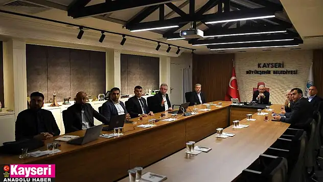 Büyükşehir'de ulaşım sunumu yapıldı