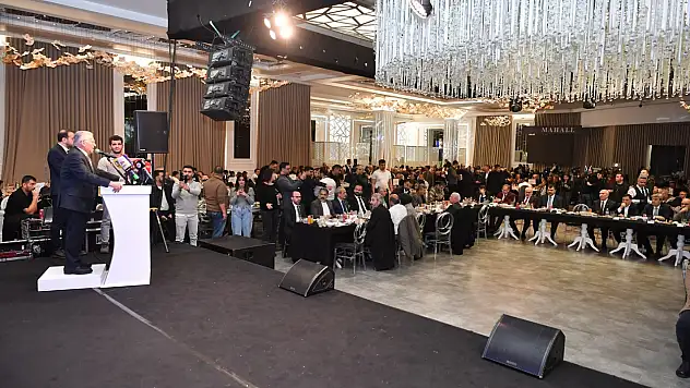 Başkan Büyükkılıç esnafla iftar sofrasında buluştu!
