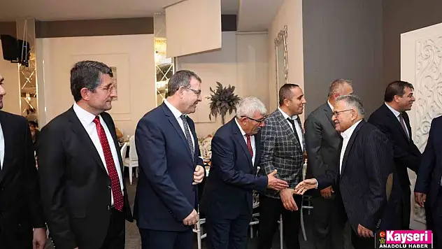 Büyükkılıç, halk otobüsçüleri ile buluştu