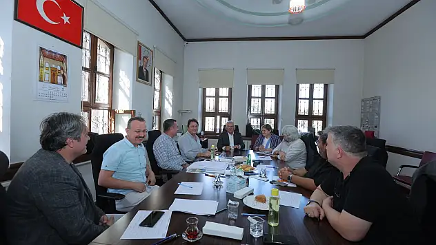 Başkan Büyükkılıç, Kültür Varlıklarını Koruma Kurulu toplantısına katıldı!