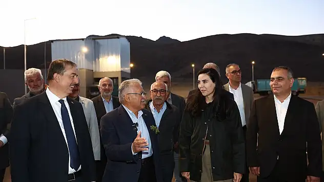 Başkan Büyükkılıç'tan Yeşilhisar çıkarması