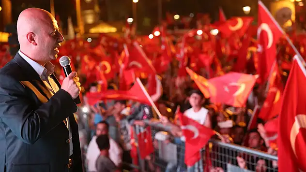 Başkan Çolakbayrakdar: 'Unutmayacağız, asla unutturmayacağız'