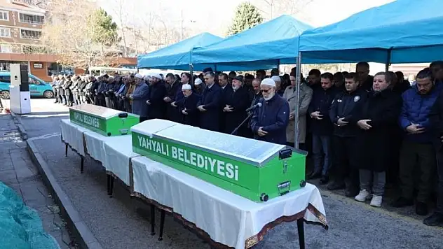 Başkan Esat Öztürk'ün kayınvalidesi Meryem Hatice Köse defnedildi