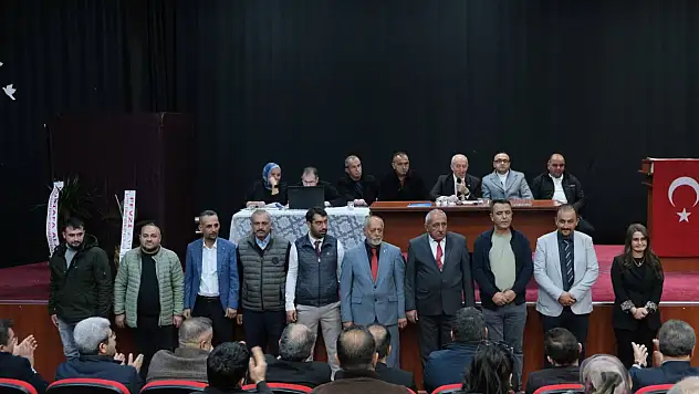 Başkan Faruk Ünsal güven tazeledi!